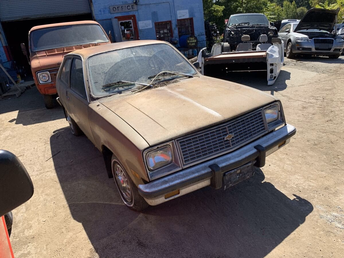 How much did a Chevy Chevette cost in 1987?