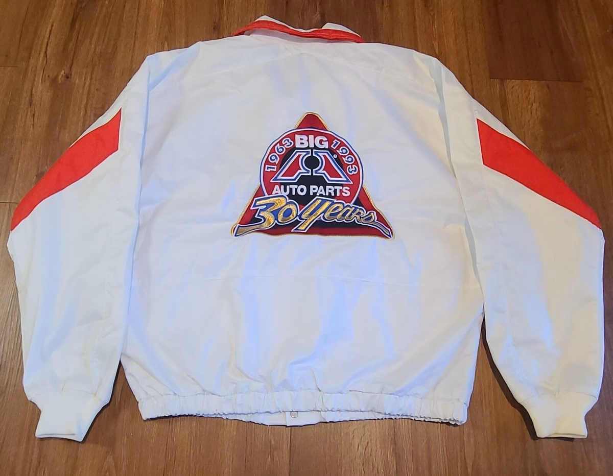 What are the four main types of textiles?