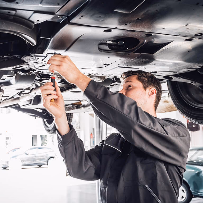 ¿Cuánto cuesta realizar el mantenimiento de un automóvil en Mazda?