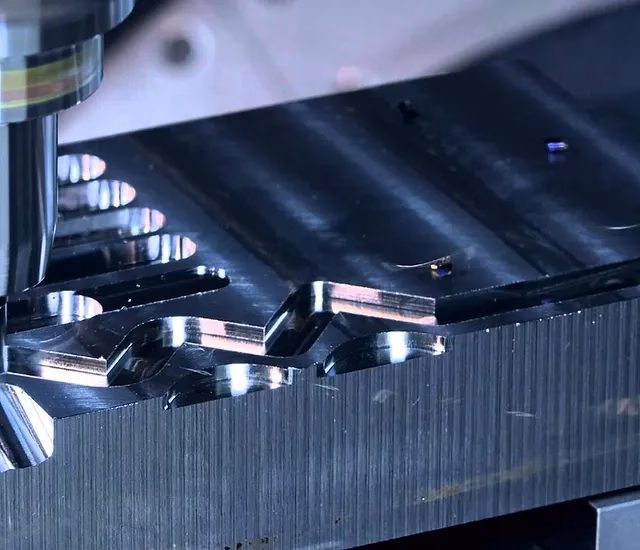 ¿Cuánto cuesta la hora de mecanizado?