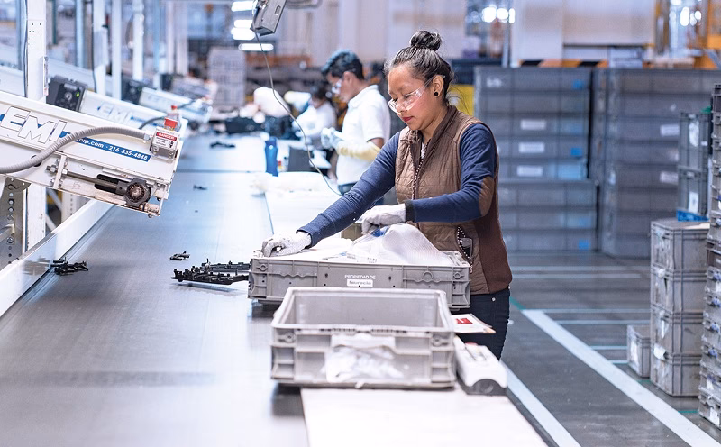 ¿Cuánto te pagan en Faurecia?