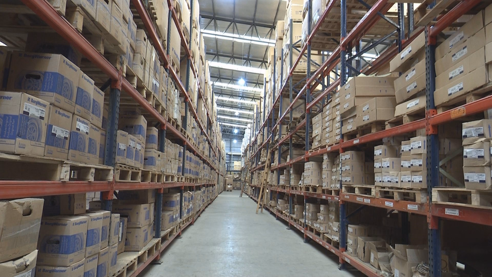 What's the maintenance cost of an S560?