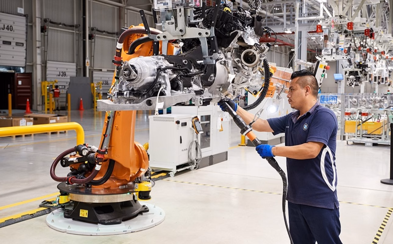 ¿Cuál es la procedencia de la marca INA?