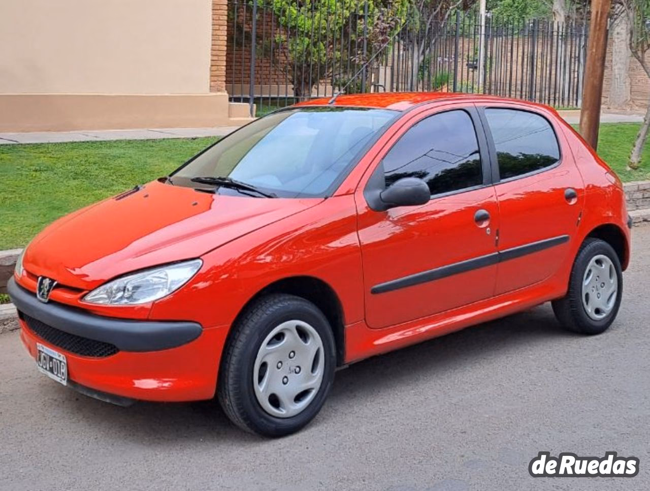 ¿Cuánto vale un Peugeot 206 2013?